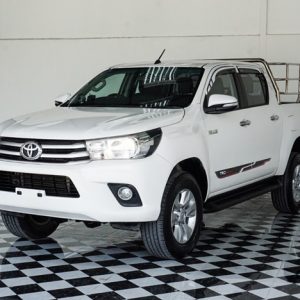 Toyota Hilux Revo Double Cab 2WD