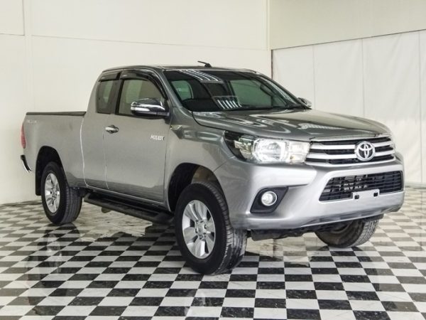 Toyota Hilux Revo Smart Cab 2WD