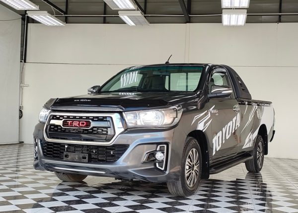 Toyota Hilux Revo Single Cab 2WD Manual