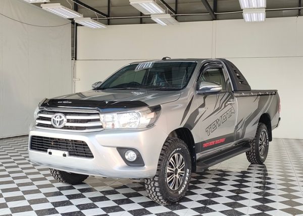 Toyota Hilux Revo Single Cab 2WD Manual