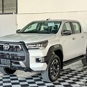 TOYOTA Hilux Revo Double Cab 4WD Automatic