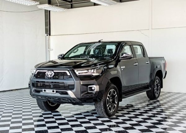 TOYOTA Hilux Revo Double Cab 4WD Automatic