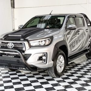 TOYOTA Hilux Revo G Double Cab 4WD Automatic