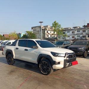 TOYOTA Hilux Revo Double Cab 4WD Automatic