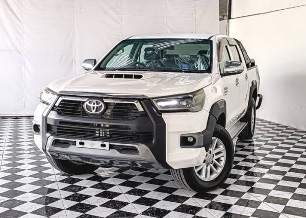 TOYOTA Hilux VIGO Champ Double Cab 4WD Automatic